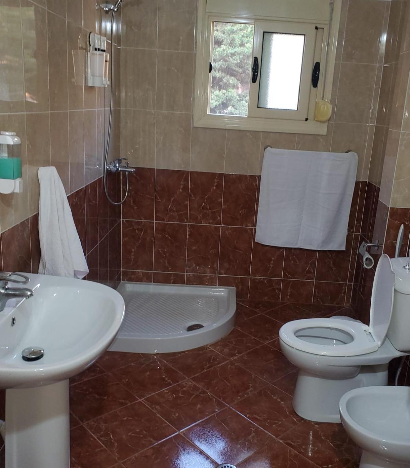 Esi Appartamento Vlorë